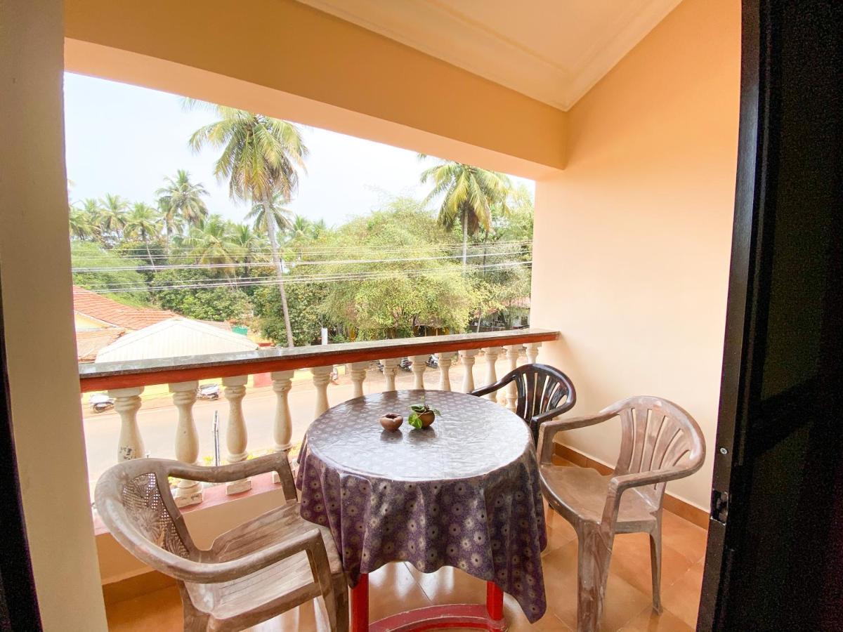 Nomadgao Vila Nova - Comfort, Great Views, Fast Wifi & Interesting People Anjuna Bagian luar foto
