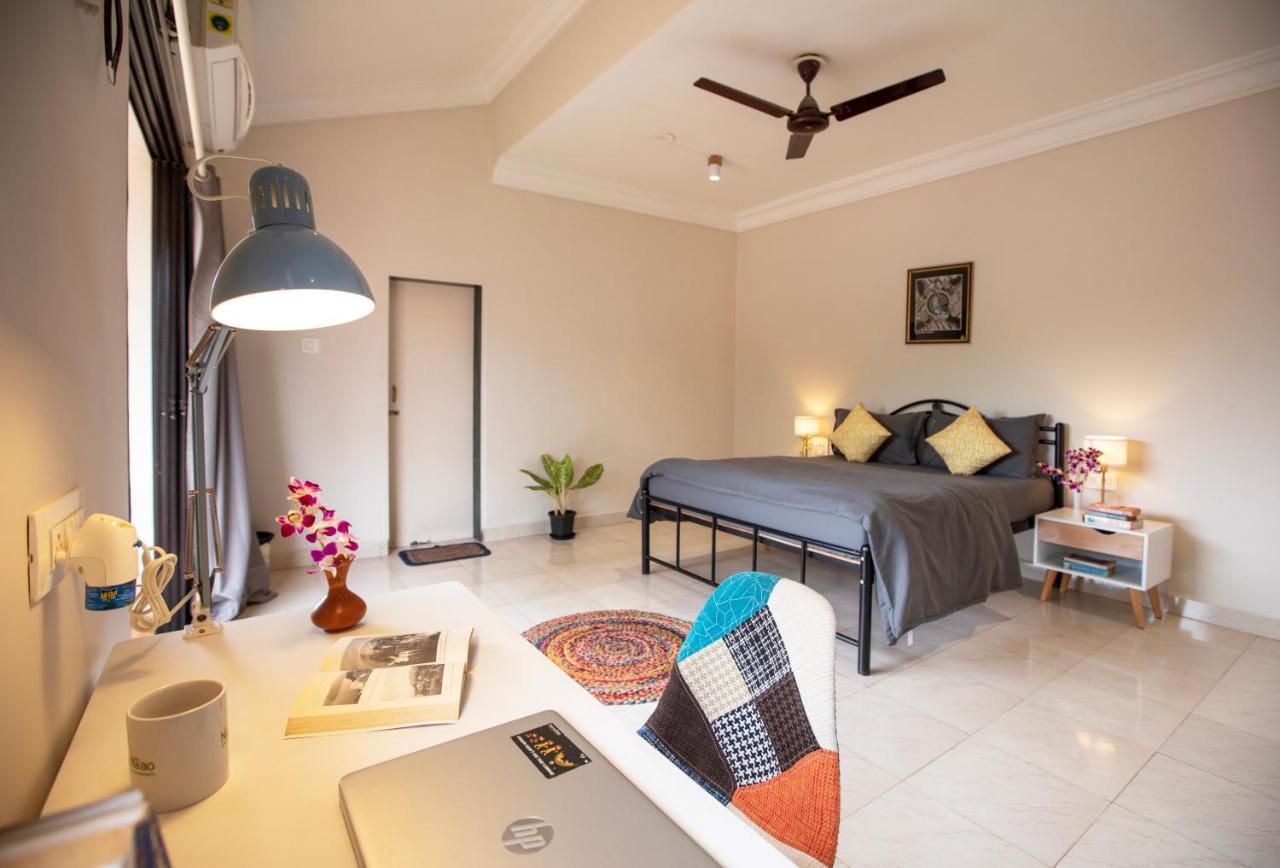 Nomadgao Vila Nova - Comfort, Great Views, Fast Wifi & Interesting People Anjuna Bagian luar foto